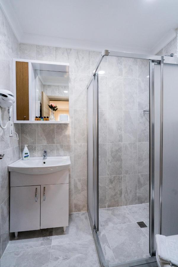 Aparthotel Atam